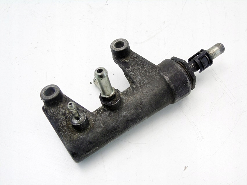 KRAFTSTOFFVERTEILER 1.9 CDTI ASTRA H VECTRA C ZAFIRA SIGNUM 9-3 BLS 55187121 Product image