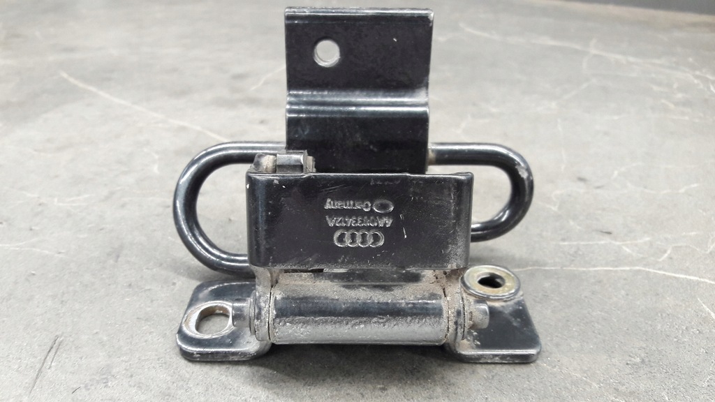 4A0833412A Right Hime Audi A6 Avant (4A, C4) 2,5 l Product image