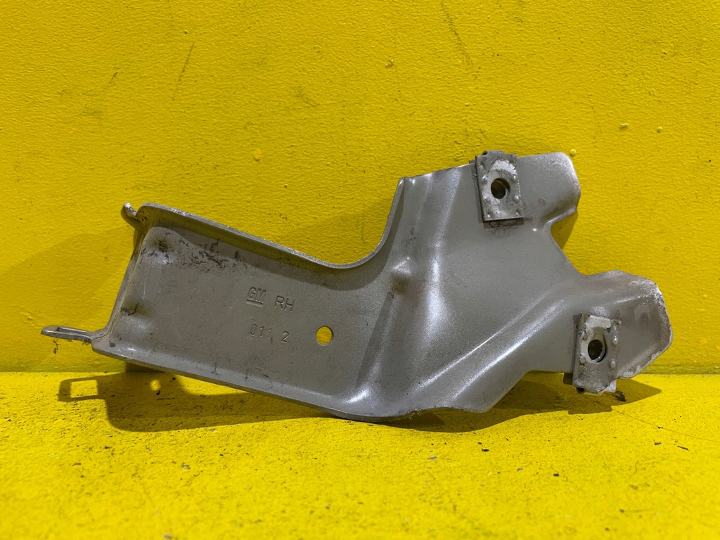 Opel Insignia - Schlammbefestigung Product image