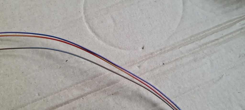 A5 8W STECKER 4F0973704 A4 B9 8W Q5 VW AUDI Product image