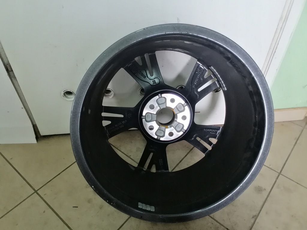 Felge Original Audi A3 S3 8Y 18x8J ET 46 5x112 Product image