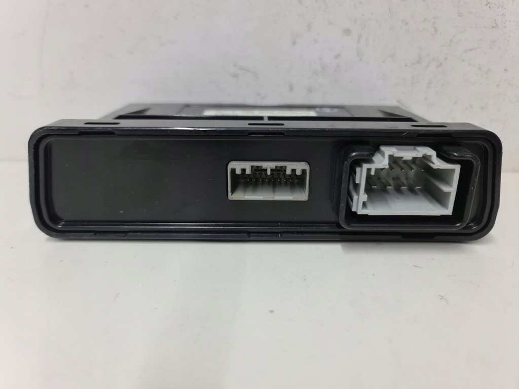 PARKBREMSMODUL TESLA S X 1007618-00-E Product image