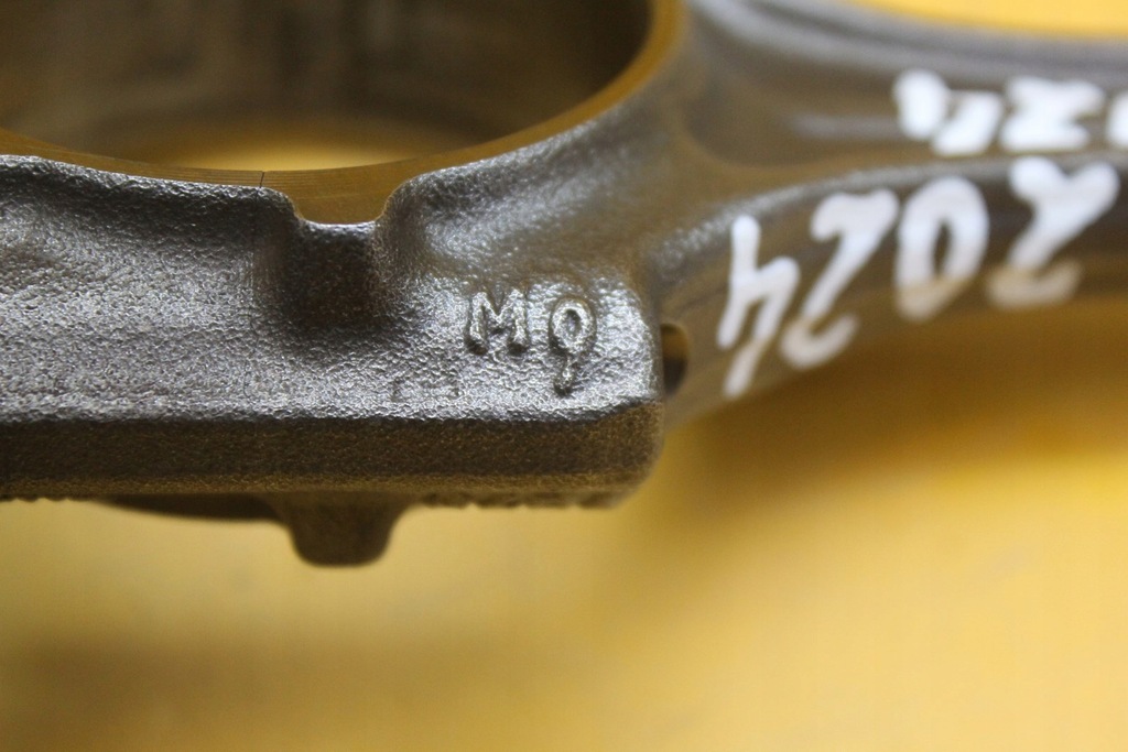 CARK CRANK Audi A4 B6 B7 VW Sitz Skoda 1.8 T BFB 06BA Product image