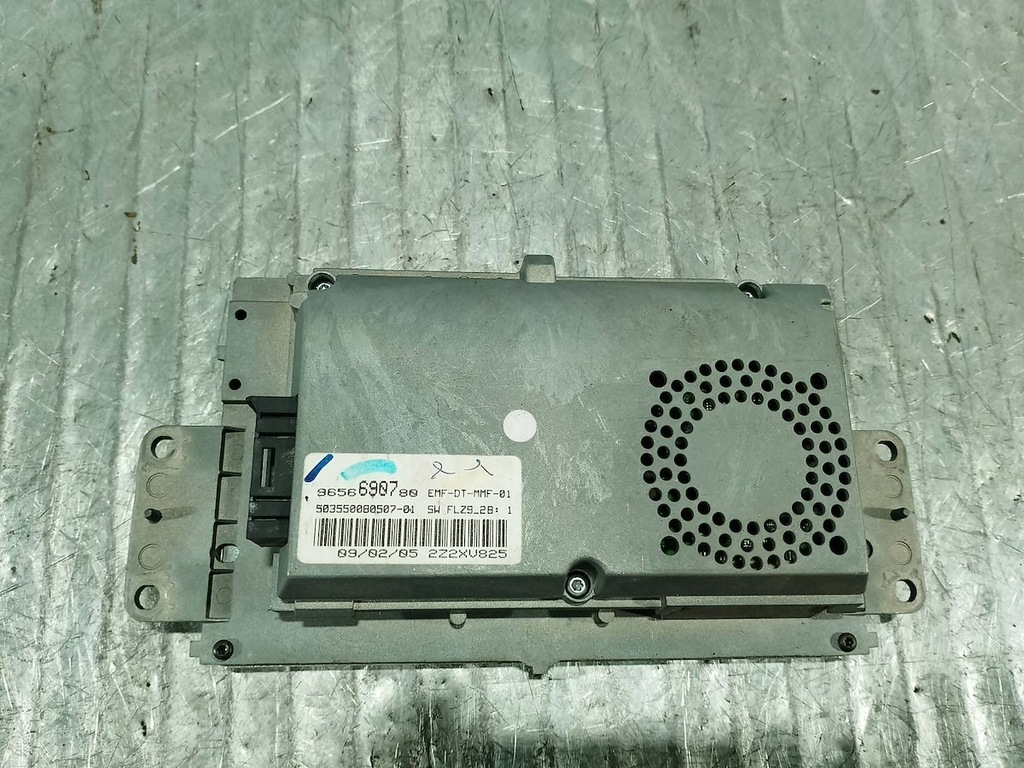 RADIOANZEIGE PEUGEOT 407 SW 9656690780 2.0 16V HDI Product image