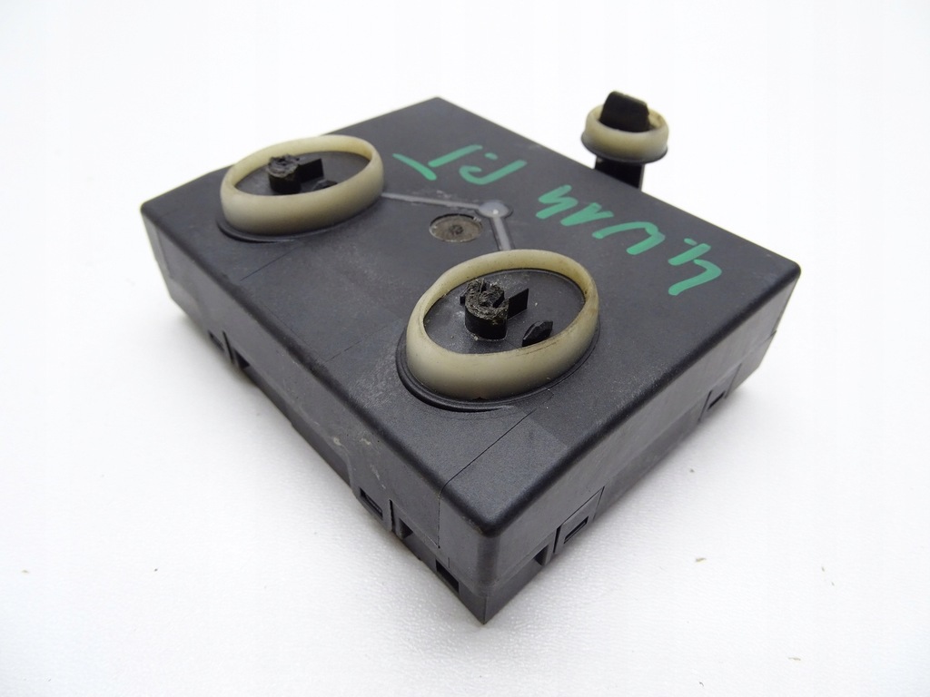TÜRSTEUERMODUL LINKS HINTEN A5 8T SPORTBACK 5D 8T0959795Q Product image