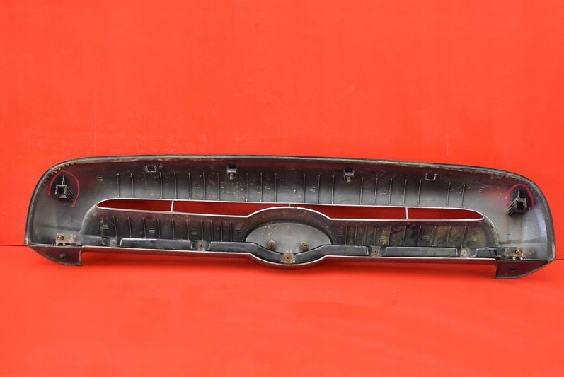 AUSBAUGRILL HYUNDAI SANTA FE 1 UND 05R Product image