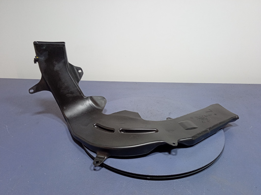 BMW 5 G30 G31 LUFTSTROMKANAL LINKS 7343501 Product image