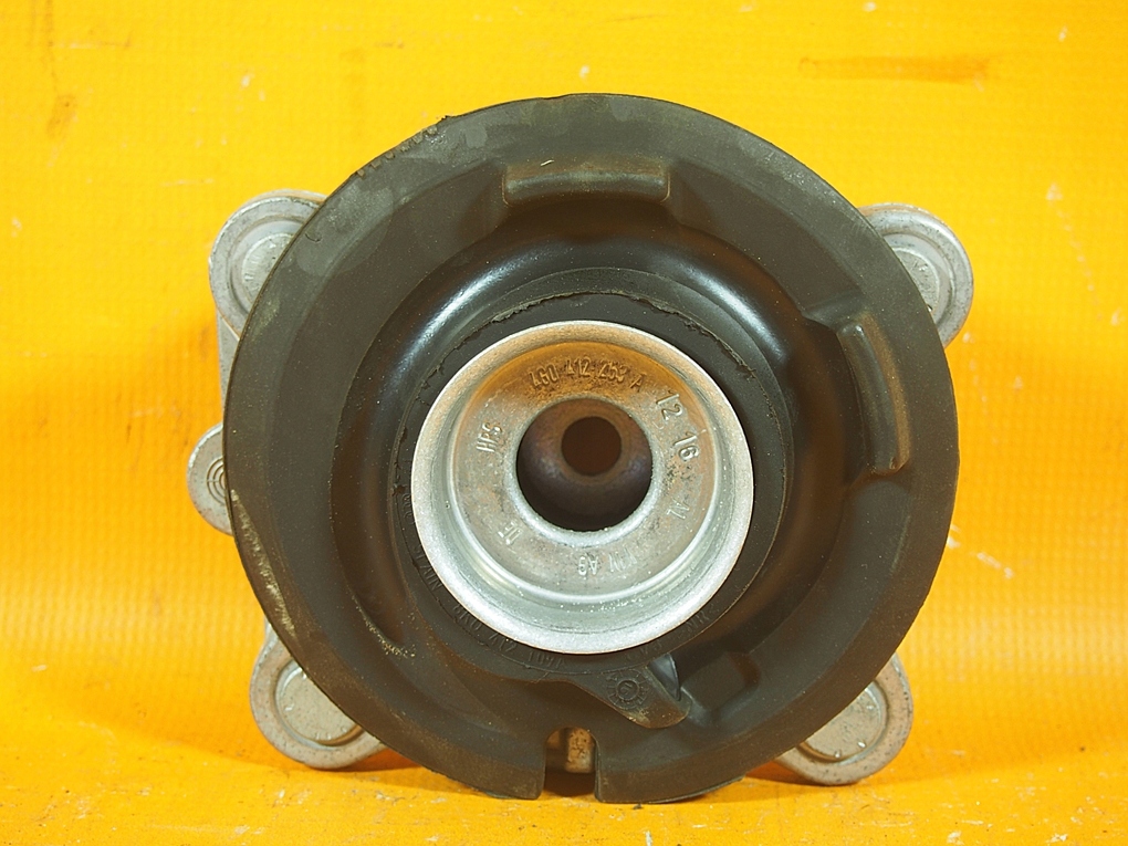 Audi A7 4G LIFT 44KM Stoßdämpferlager 4g0412065c / 4g0412253a Product image