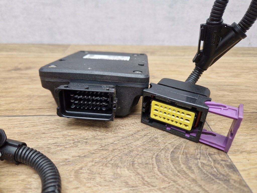 BMW F30 330E B48 Chipbox Tuning CRTD4 BT Multi Channel + RPM -Tuningbox Product image