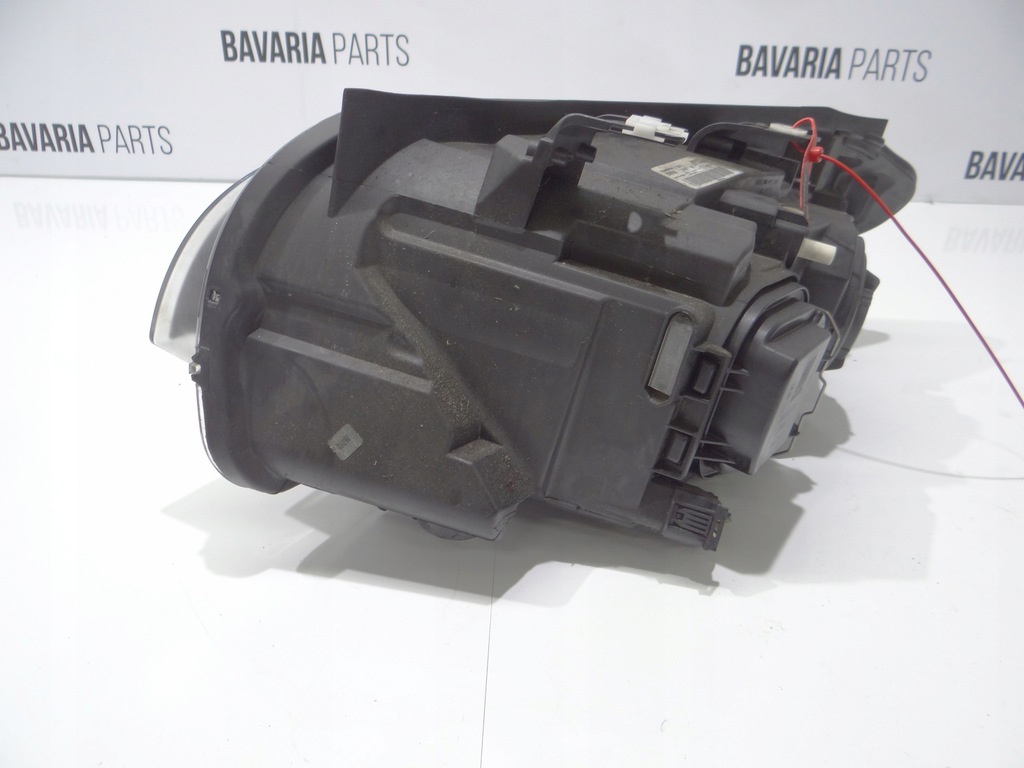 RECHTE LAMPE BMW X1 E84 OE 2990004 Product image