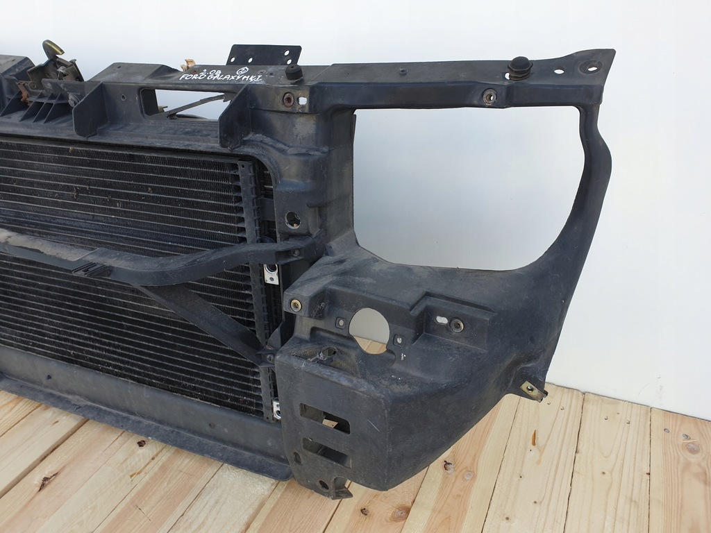 Ford Galaxy I MK1 2.0 16V FRONTKÜHLER Product image