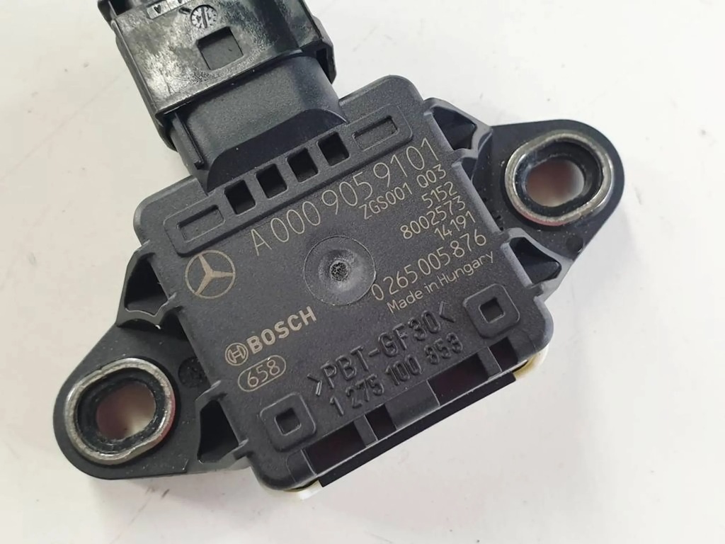 Mercedes E-Klasse W212 S212 14 Jahre Lift ESP-Beschleunigungssensor Product image