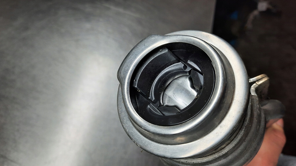 Kraftstofffüllerrohr 31432332 Volvo V40 II 12-18 Benzin Product image