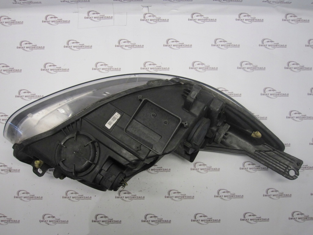 Ford Focus MK3 III 12R Links Frontlampe BM51-13W030-SB Englisch Product image