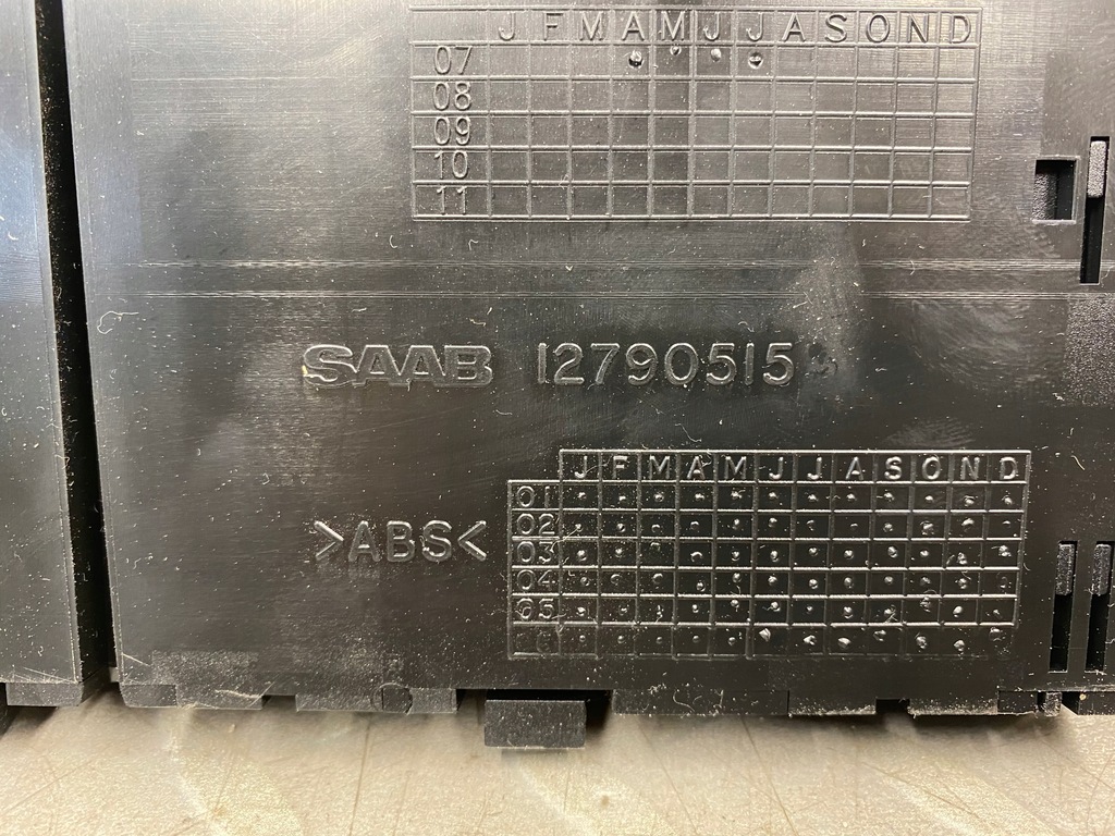 ABLAGEREGAL GETRÄNKEHALTER IM SEAT SAAB 9-3 12790515 Product image