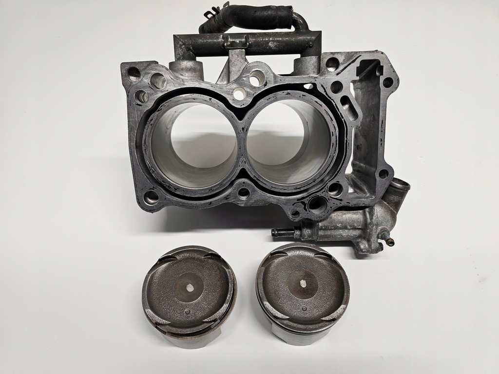 Suzuki Burgman 650 AN 650 Zylinderkolben, super Zustand Product image