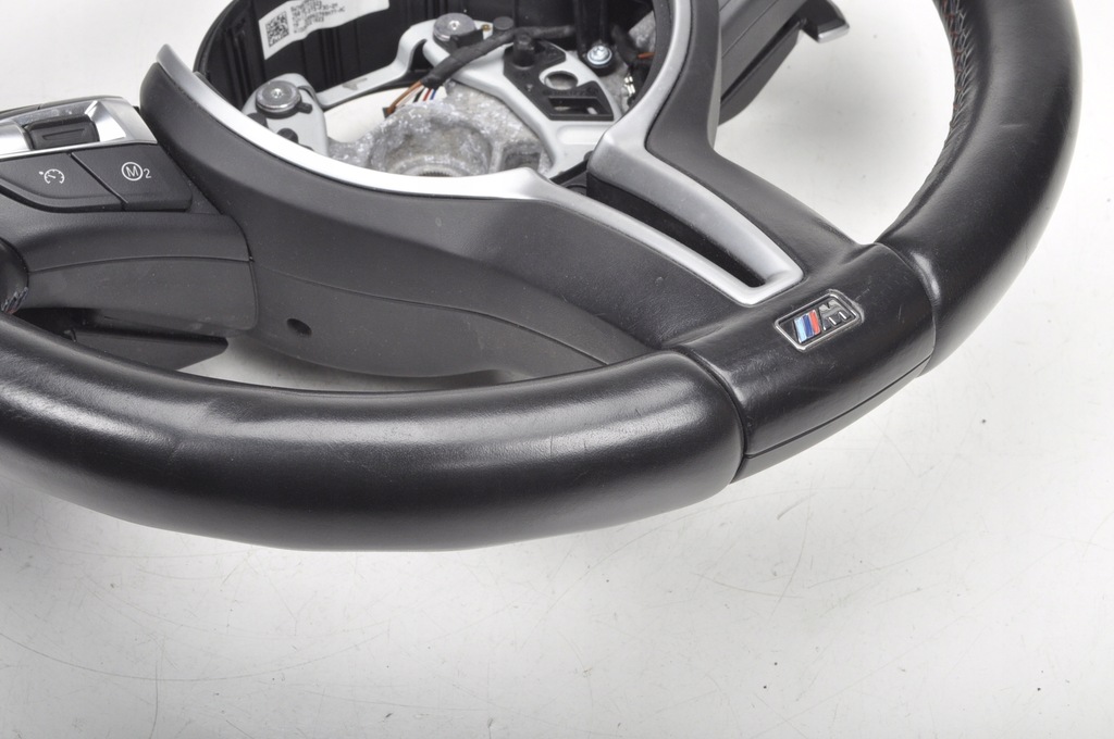 BMW M3 F80 LEDERLENKRAD M PADLE PACK Product image