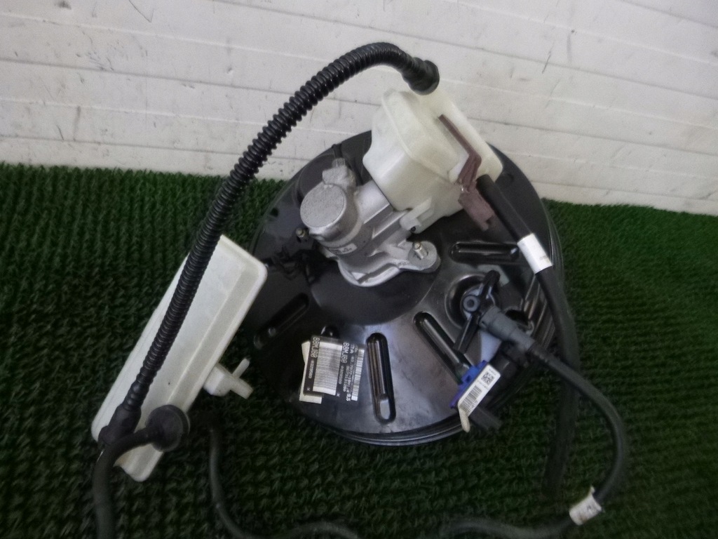 C4 PICASSO II BREMSPUMPE SERVO 9673131280 Product image