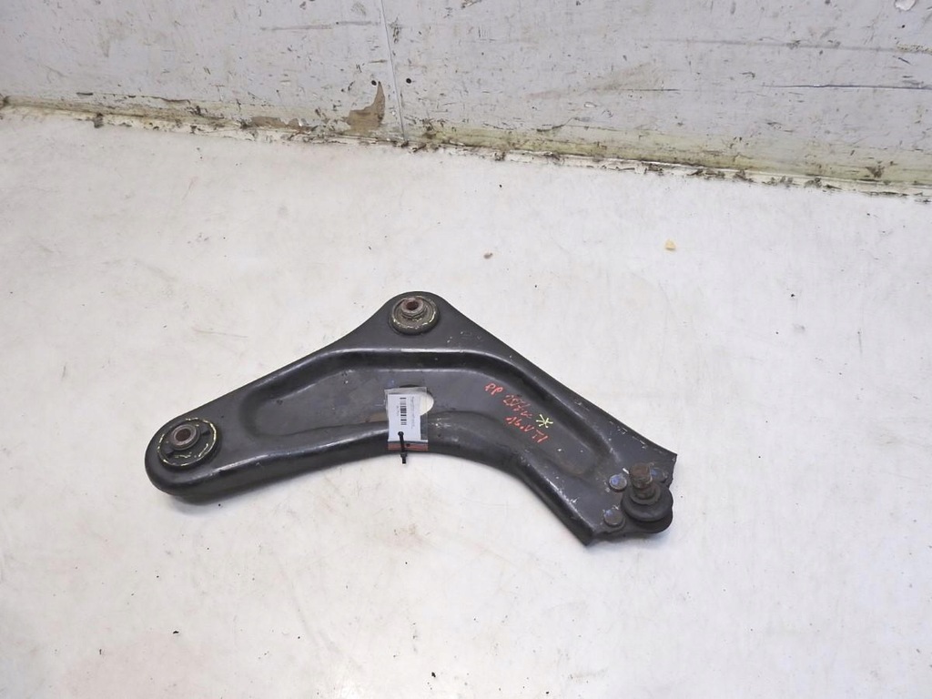 RECHTER VORDERER QUERLENKER PEUGEOT 207 1.6 VTI Product image