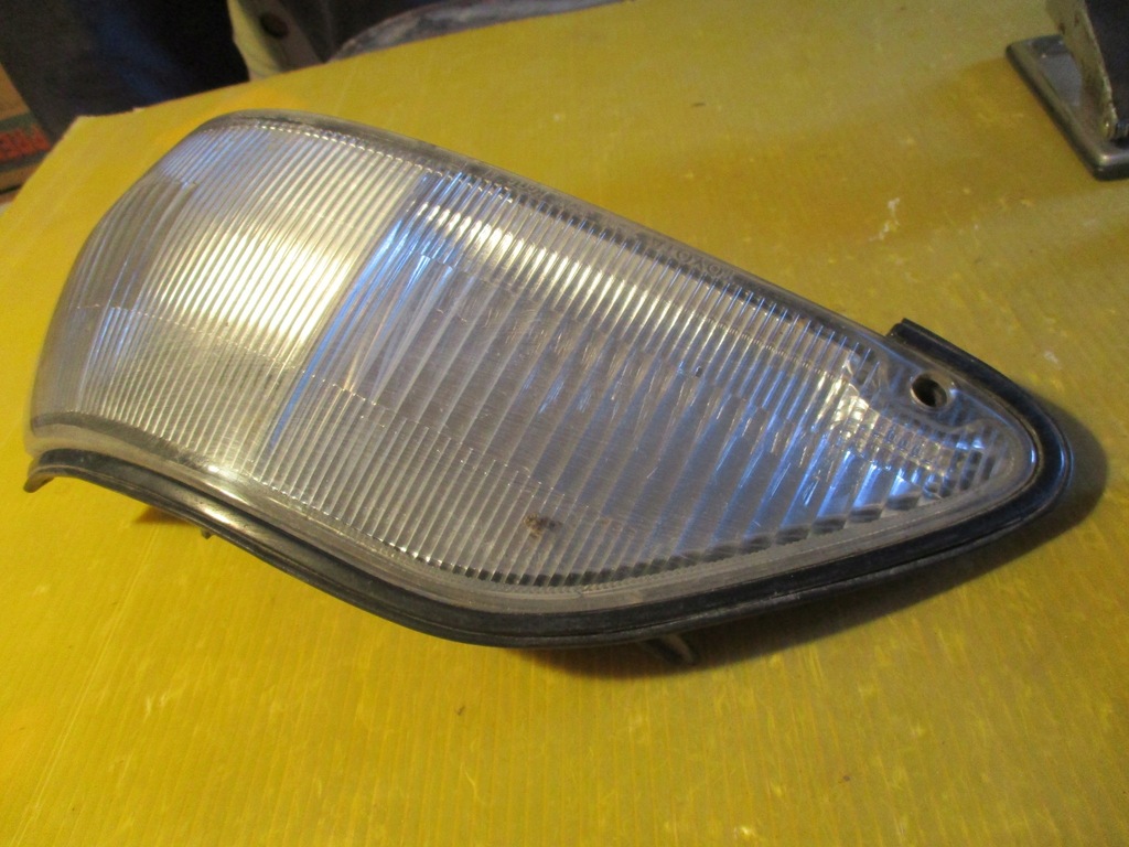 2015/8 BLINKER, BLINKER VORNE RECHTS, TOYOTA CARINA E KOITO 20-198 Product image