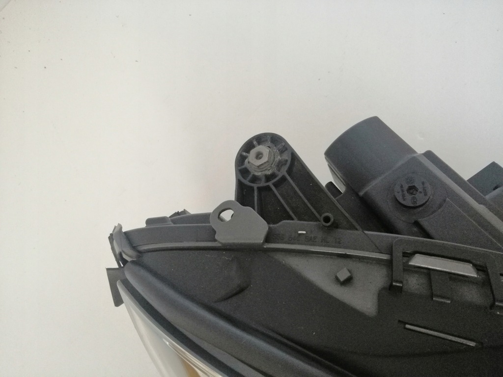Mercedes W212 Liftlampe Front Full LED ILS A2129063203 Product image