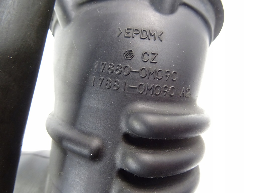 YARIS III 1.5 HYBRID VAKUUMSCHLAUCHSENSOR 17880-0M090 90910-TC001 Product image