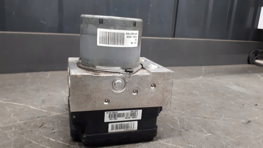 61589-45200 58910-1j220 ABS-Pumpe Hyundai I30 1,6 15r Product image