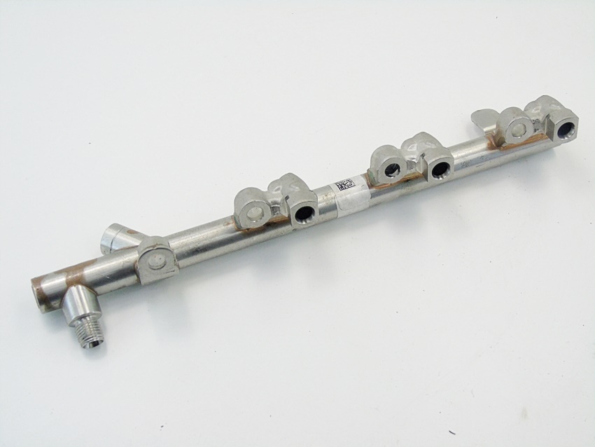 KRAFTSTOFFEINSPRITZSCHIENE 1.2 TURBO ASTRA K 5 ENCORE Product image