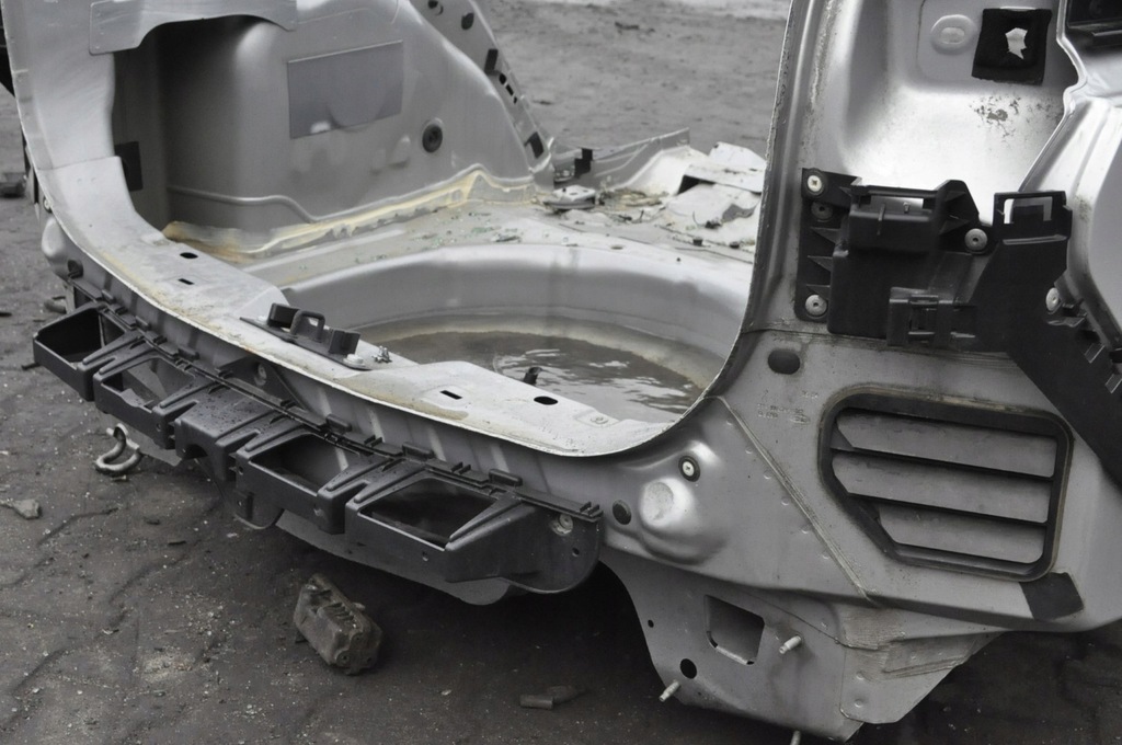 FORD B-MAX HINTERER RIEMEN HINTERER BADEKOTFLÜGEL LINKS RECHTS VIERTEL Product image