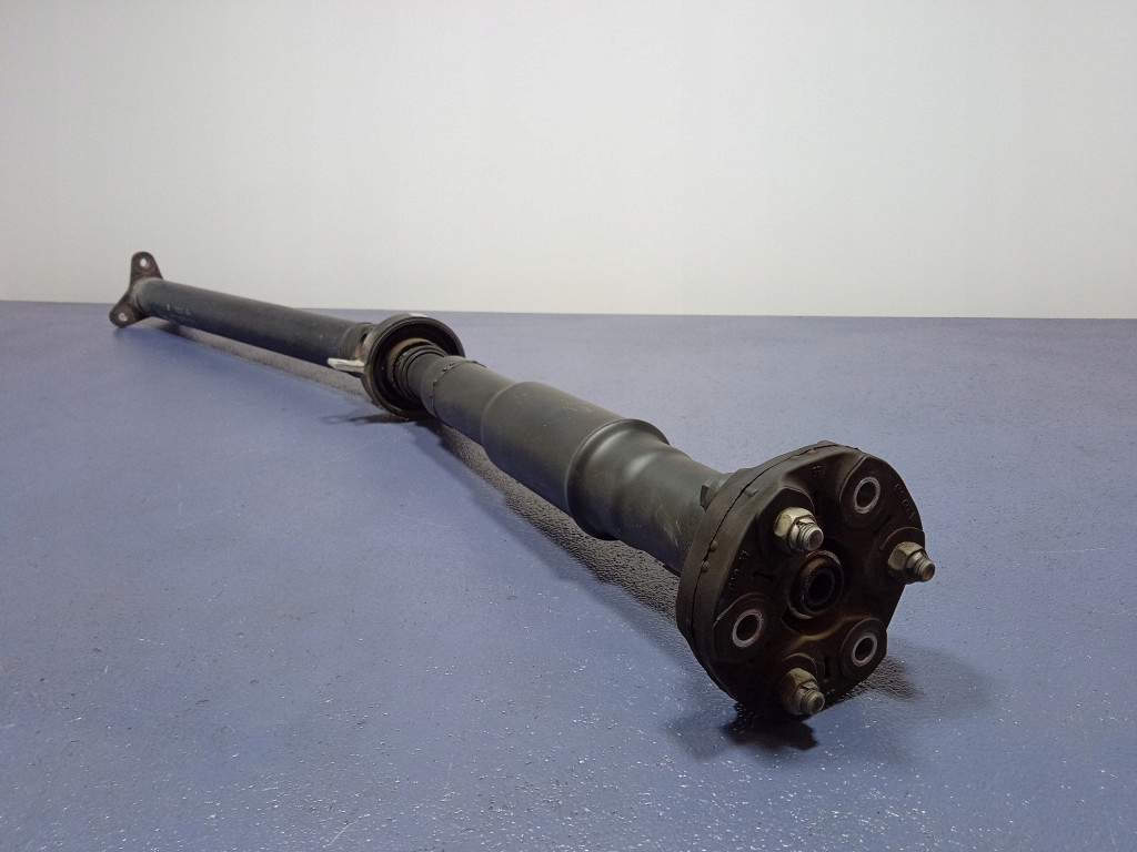 BMW 5 G30 G31 550I X-DRIVE ANTRIEBSWELLE 8663410 Product image