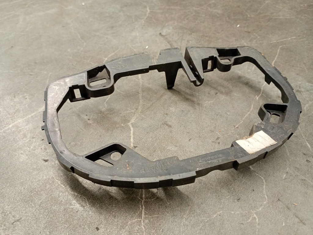 8200155865 Renault Megane II Switch Befestigungsrahmen Product image