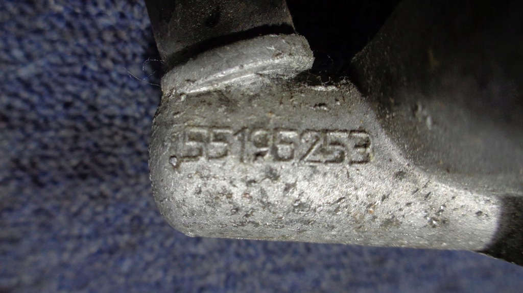 ÖLFÜLLSCHRAUBE 55195253 FIAT BRAVO 2 II 1.9 16V M-JET 2007-2014 Product image