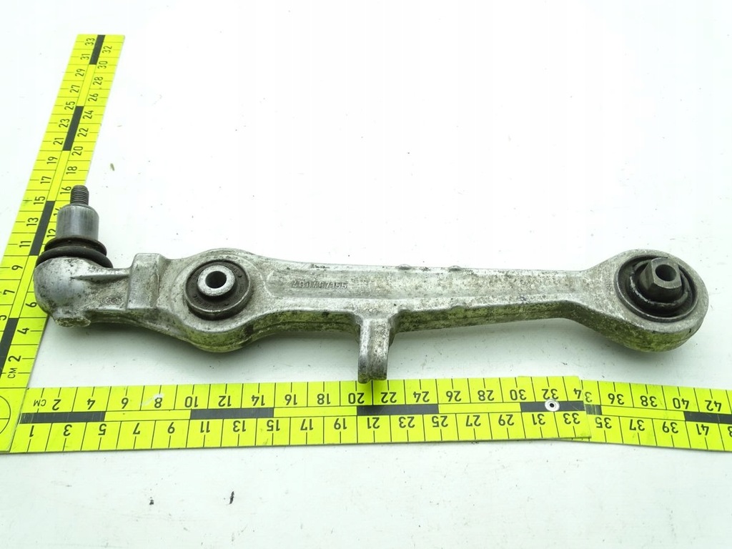 Skoda Superb und 01-08 rechter Kopfmarkt unter der Vorderseite 4D0407155 Product image