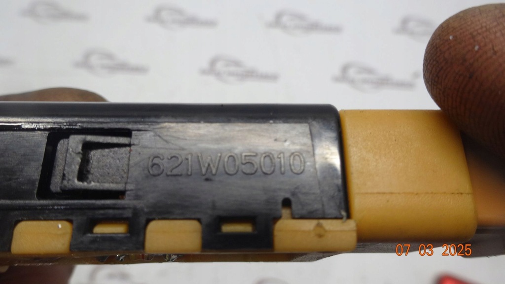 Kia Sorento II 4x4 10r ESP Switch 202002962 621W05010 Product image