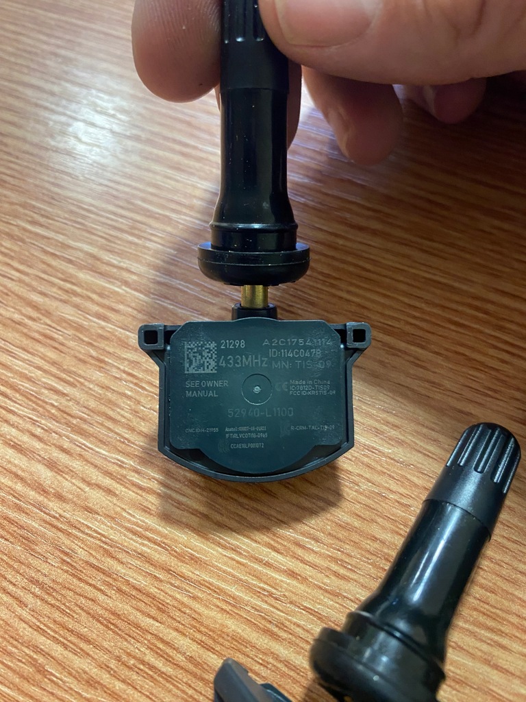 1x TPMS-Sensor KIA K5 SORENTO IV OPTIMA IONIC 5 HYUNDAI TUSCON 52940-L1100 Product image
