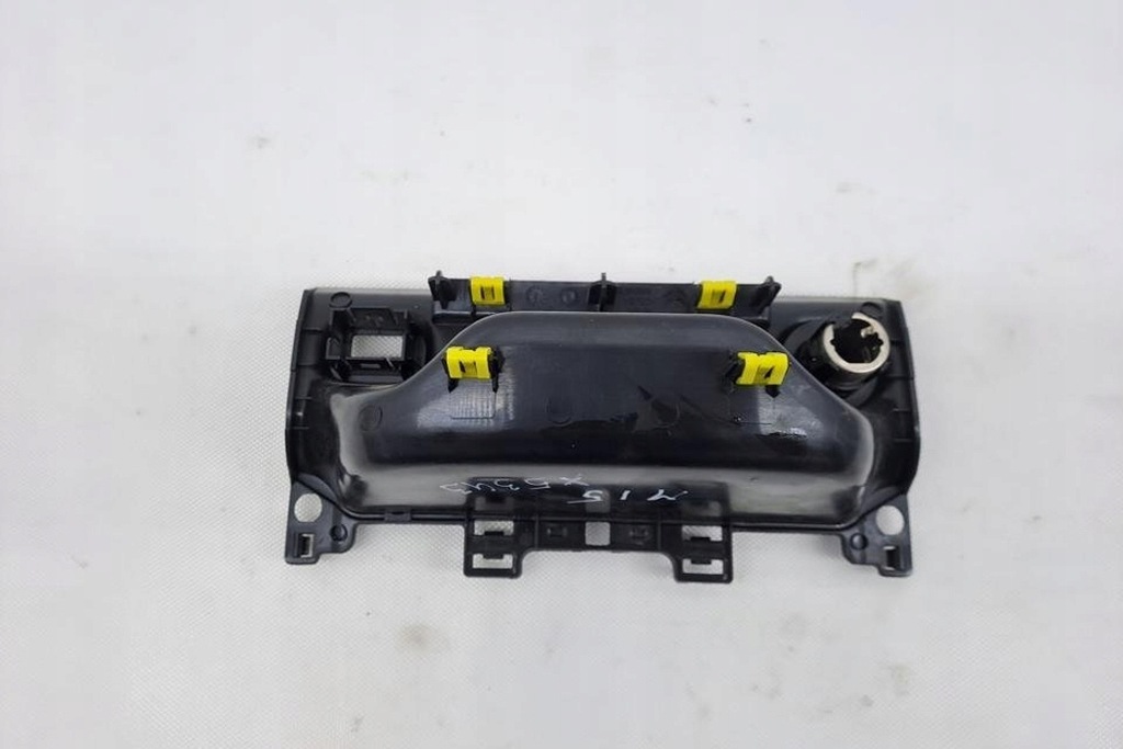 Aschtray Citroën C4 Cactus 958300132956 Benzin 81KW 2018 Product image
