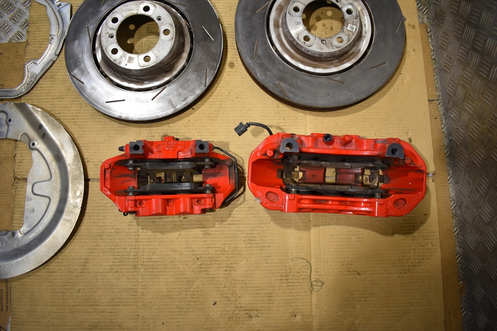 PERFEKTER SCHEIBEN-BREMSSÄTTEL-SATZ. PORSCHE PANAMERA 971 TURBO 1 Product image