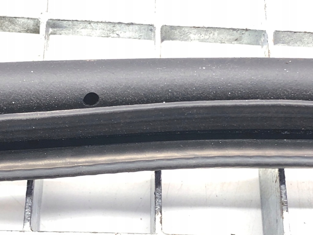DICHTUNG SKODA OCTAVIA III Schrägheck 5E0867365H Product image