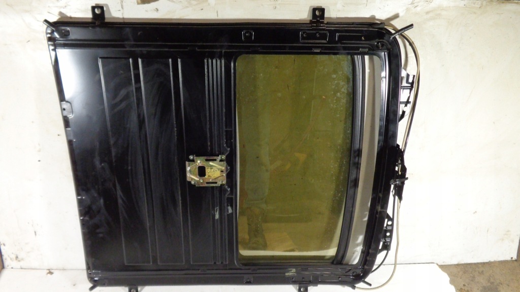 ELEKTRISCHES SCHIEBEDACH VOLVO 440 460 Product image