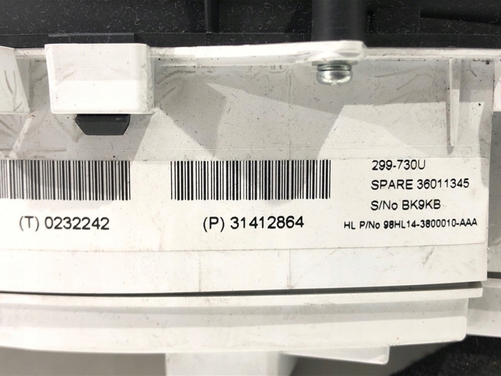 ZÄHLER VOLVO S60 II 31412864 2,0 ​​181KM 10-18 UHR Product image
