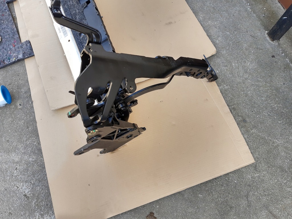 MERCEDES SLK 171 SCHARNIER DACHHEBER LINKS+RECHTS Product image