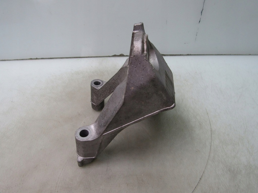CX-60 2.5 23R MOTORHALTERUNG, VORNE RECHTS, HALTERUNG VORNE RECHTS Product image
