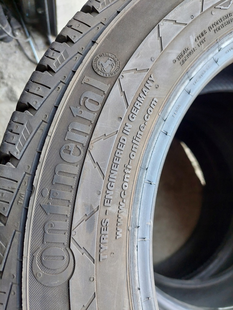 REIFEN 195/65R16C CONTINENTAL VANCOWINTER 2 9mm 1 STK. (D68) Product image