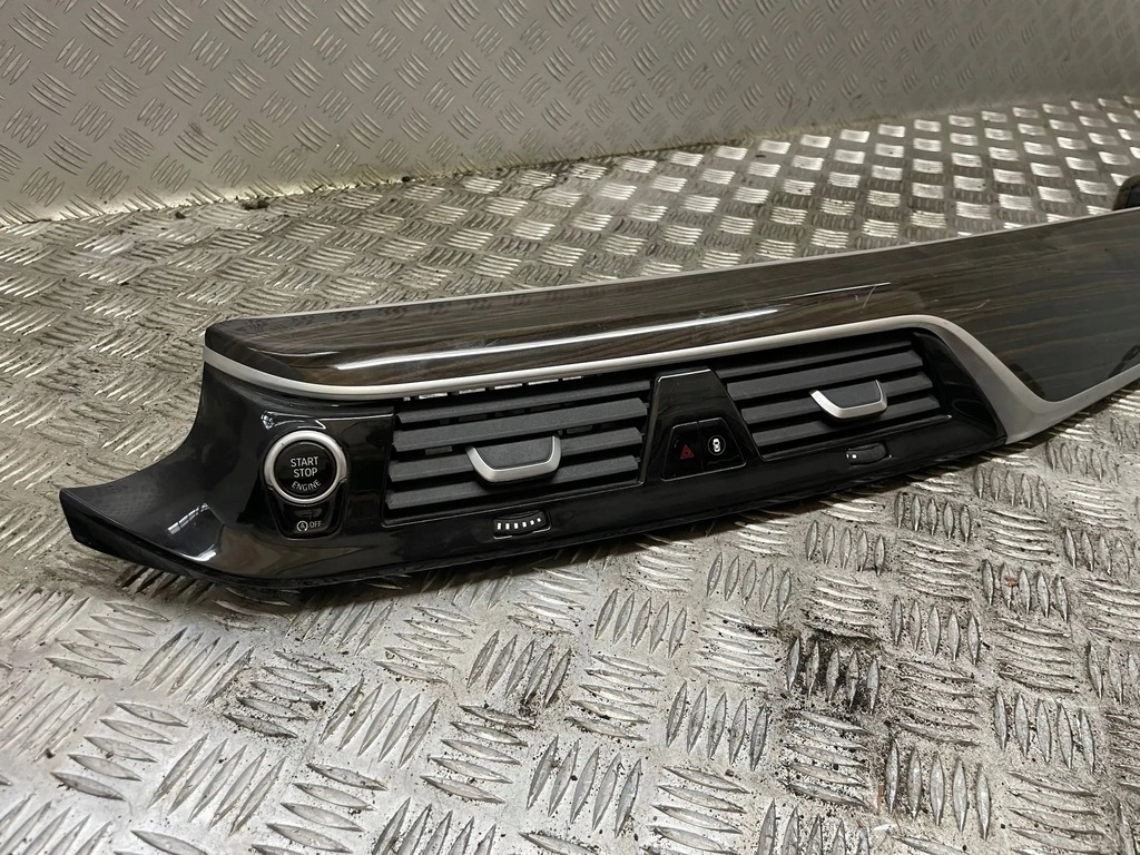 CENTER AIR AIR GRILLE BOARD DECOR BMW 5 G30 G31 Product image