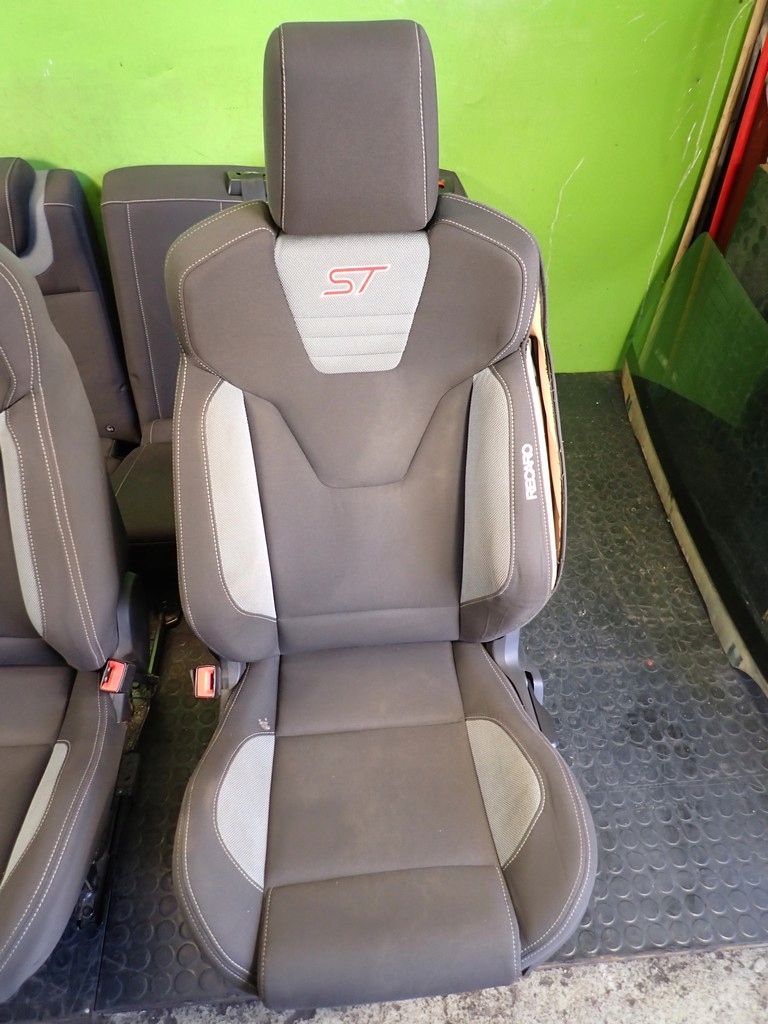 Sitze, Rückbank, Innenraum FORD FOCUS MK3 LIFT Product image