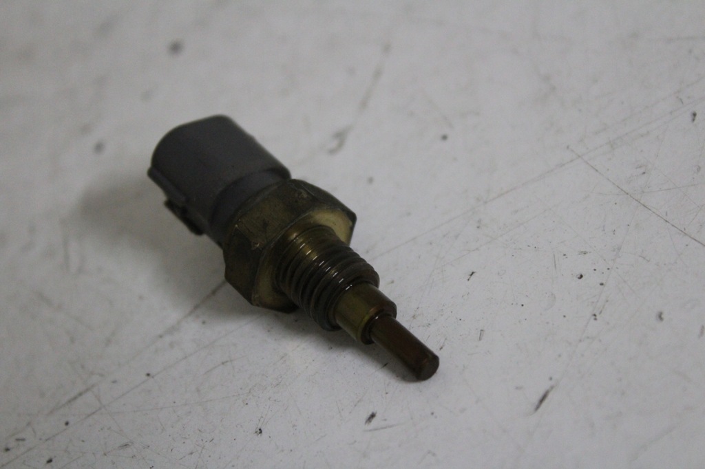 Honda NTV 700 Deauville Wassertemperatursensor Product image