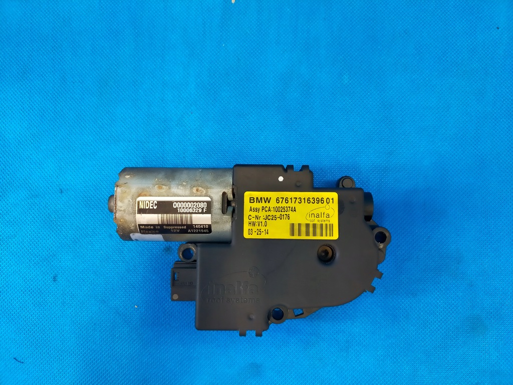 BMW X5 F15 2014 R XDRIVE 30 D 190 kW Schiebedachmotor 7316396 Product image