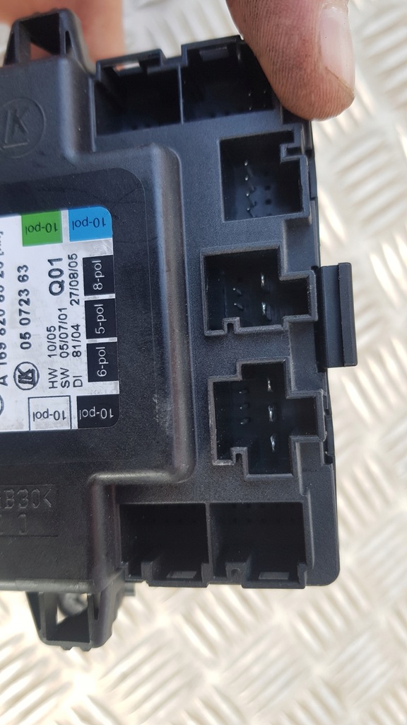 MERCEDES B-KLASSE W245 COMPUTERCONTROLLER LINKS HINTEN A1698208526 Product image