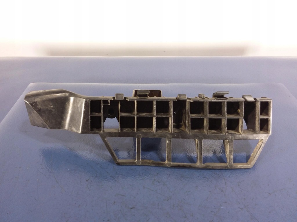 KIA VENGA STOßSTANGE SCHIEBE HINTEN RECHTS 86616-1P000 Product image