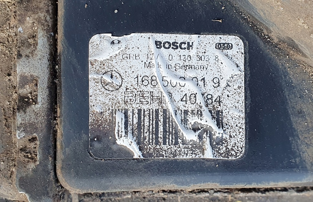SATZ KÜHLERLÜFTER MERCEDES A140 1.4 Product image